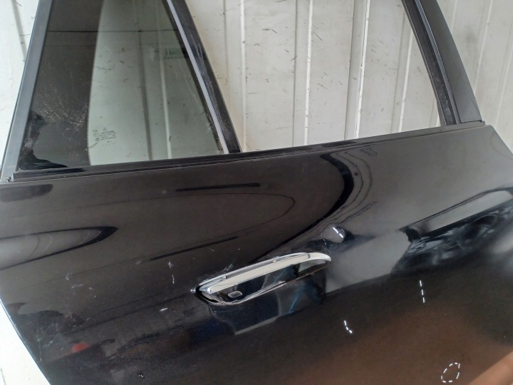 фото №7, Двері -- mercedes eqs w296 296 suv -- задні праві -- зад праве