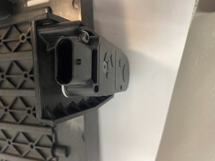 фото №9, Жалюзи нижняя land rover range rover evoque discovery sport 523123488 oem номер