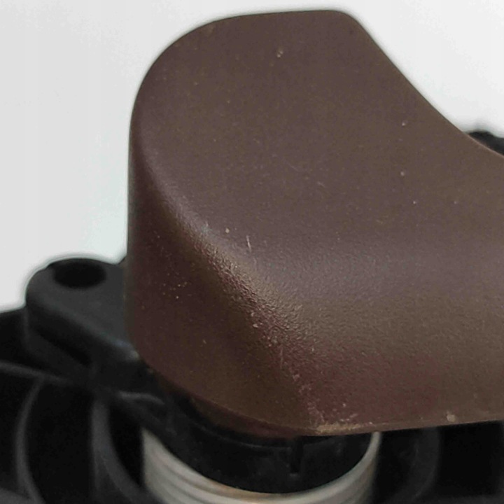 фото №7, Ручка открывания капота porsche panamera 971 971823633 32598054 2.9l