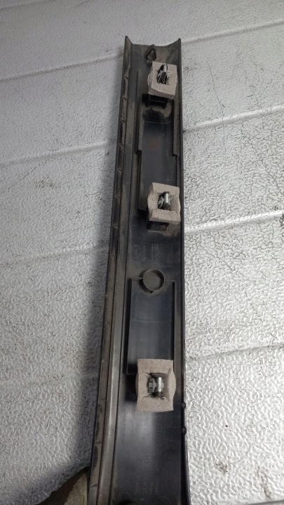 фото №4, Молдинг пороговая левое зад volvo v40 31267987