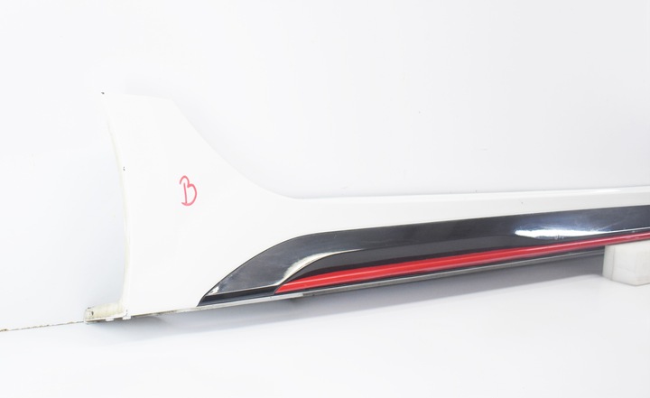 фото №3, Kia pro ceed gt line правые порог планка пороговая 19+