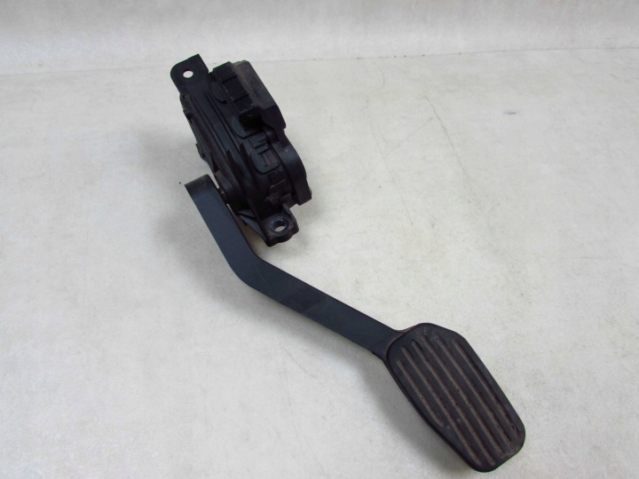 фото №6, Volvo s60 v70 xc 00-10 педаль потенціометр газу 30683515