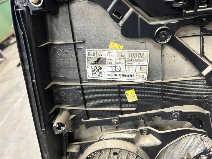 фото №6, Toyota camry usa viii xv70 2018 боковина оббивка двері лівий зад задній