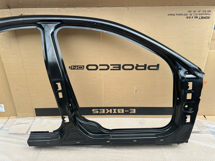 фото №1, Volvo s80 поріг стійка праві новий 06-16 оригінальний