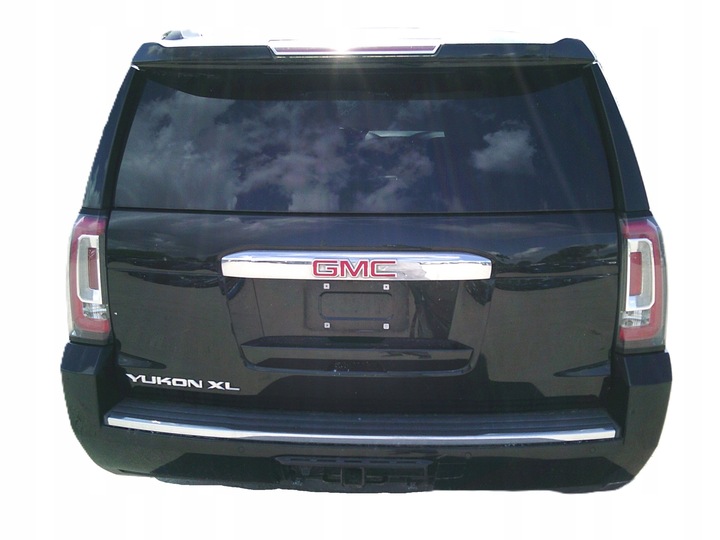 фото №14, P8 gmc yukon xl denali iv 2015 - ліві двері зад задні комплектні