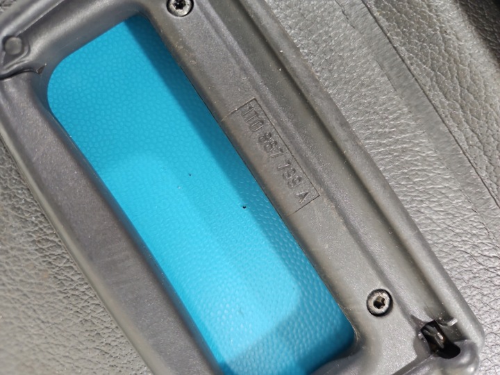 фото №13, Ролета багажника vw touran i