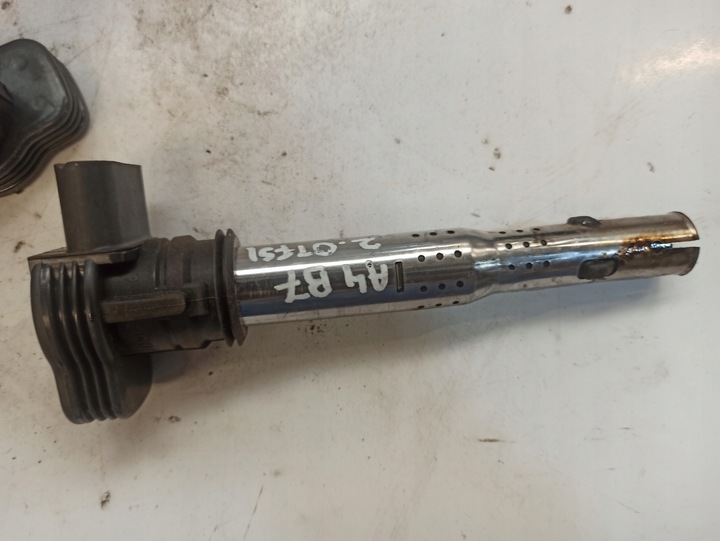 фото №9, Audi a4 b7 2.0 tfsi котушка запалювання ngk u5015 r0702s00300 0013111523 4szt