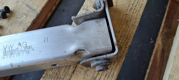 фото №12, Q7 4m ii зона зминання obdój кронштейн праві перед 4m0802038a