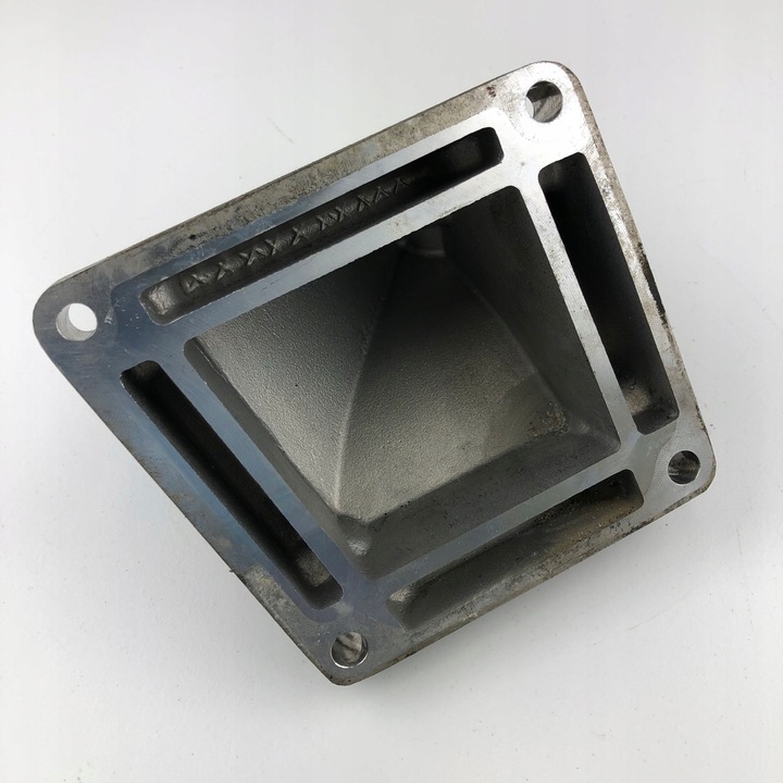 фото №9, Лапи кронштейн mercedes v8 amg 6.2 c63 6.3 e63