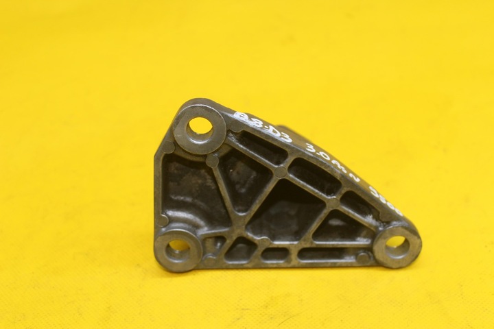 фото №5, Лапи подушки двигуна a4 b6 a6 c5 a8 d3 3.0 asn