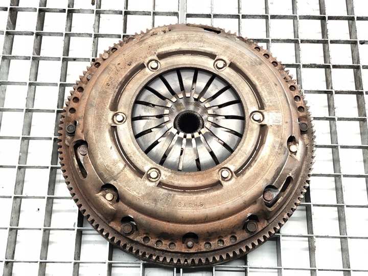 фото №1, Зчеплення skoda fabia iii 1.0 95km 04c141031c