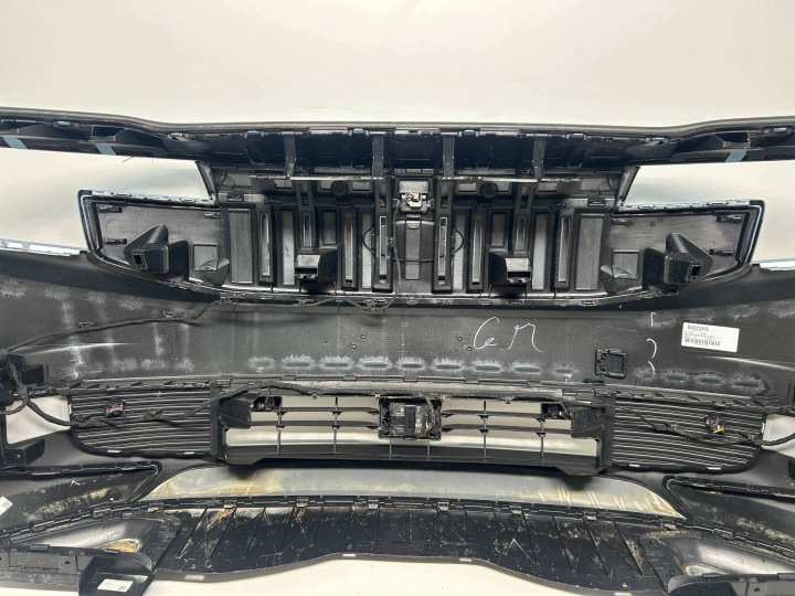 фото №7, Ford explorer ev vii бампер перед передний спойлер решётка kpl камера