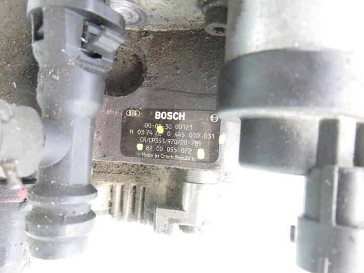 фото №10, Насос паливна рейка  mitsubishi carisma 1.9 дизель з прямим уприскуванням 0445010031 8200055072