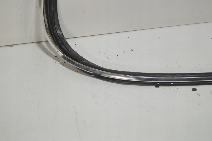 фото №9, Хромовані елементи клин прокладка скла зад mercedes w126 se sel 1266780420 1266782130