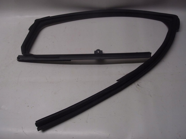 фото №1, Прокладка дверь правые зад honda jazz v crosstar