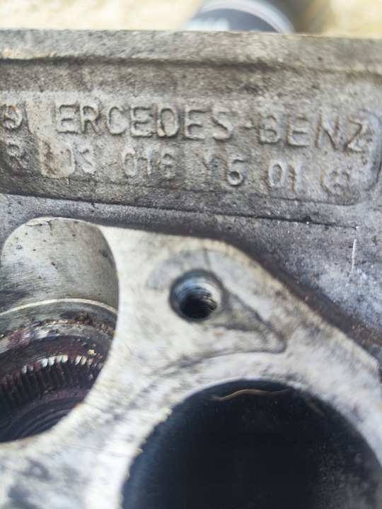 фото №5, Mercedes 300d w124 3,0d головка 300 дизель om603