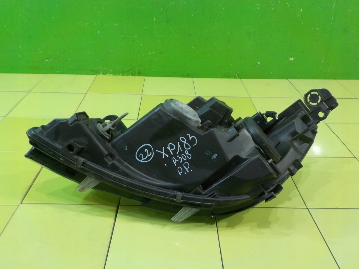 фото №7, Peugeot 308 ii 1.6 b-hdi 15r hb 5d фара правая перед 9800553180