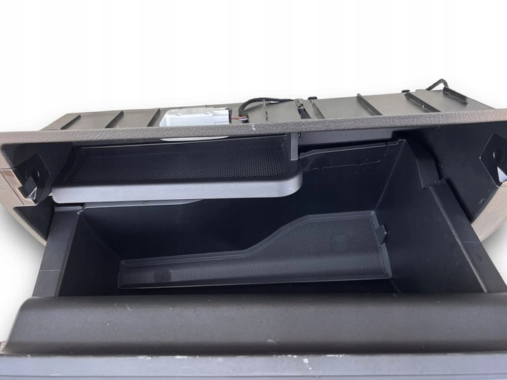 фото №7, Mercedes glb x247 бардачок консолі пасажира 3311802