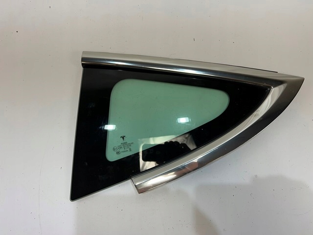 фото №1, Стекло кузовная левая зад задняя tesla модель 3