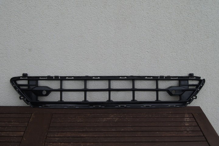 фото №1, Решітка бампера volvo xc60 ii r design pdc решітка 2018+