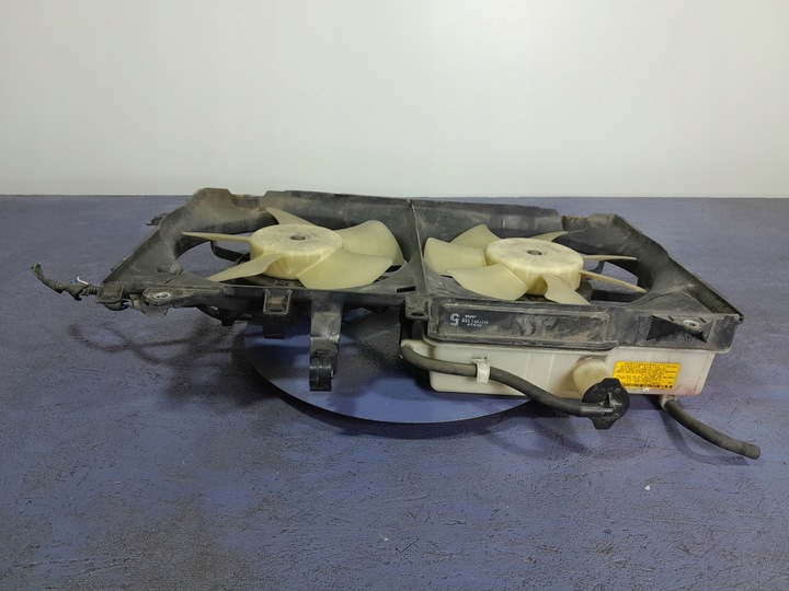фото №5, Toyota prius ii 03- 1.5 hyb вентилятор вентилятор радиатор 422750-1300