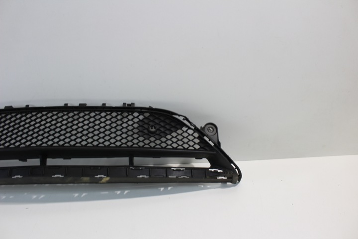 фото №6, Решётка средняя бампер перед mercedes w213 amg