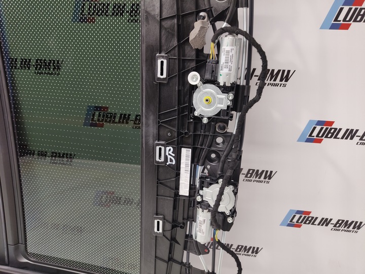 фото №14, Люк скляний панорама sky lounge bmw g06 f96