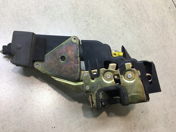 фото №5, Замок дверь правые перед volvo v40 2.0 16v