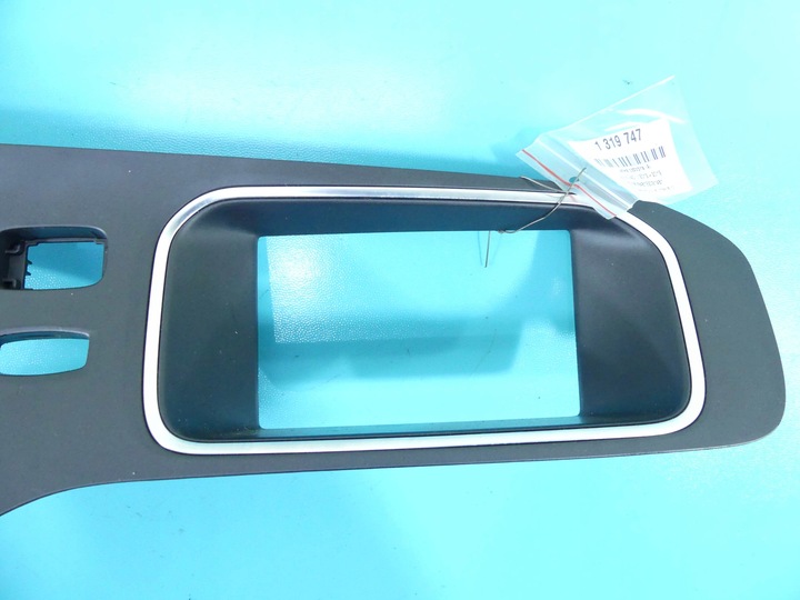 фото №2, Рамка захист спідометра volvo v40 ii 12-19 eu