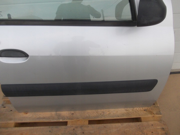 фото №16, Дверь правые перед dacia logan i mcv