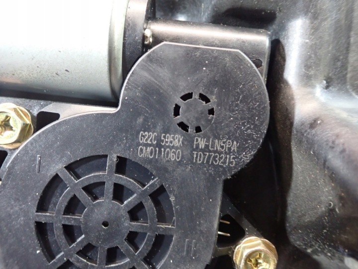 фото №6, Mazda 2 i dy 03-05 підйомник вікна зад праве 3m71-a045h22-a