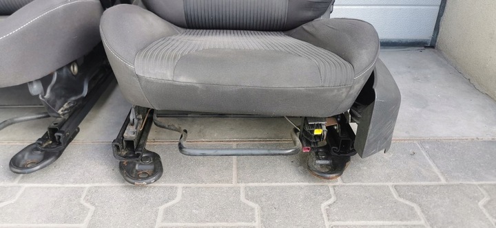 фото №12, Ford focus mk3 титан 2011-14r.- сиденья перед диван зад комплект