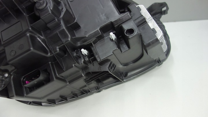 фото №7, Volvo xc90 ii лампы передние комплект usa 1 модуль