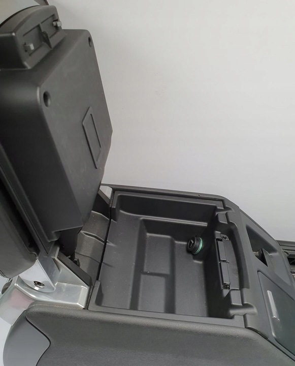 фото №6, Тунель середній бардачок range rover iii l322 європа