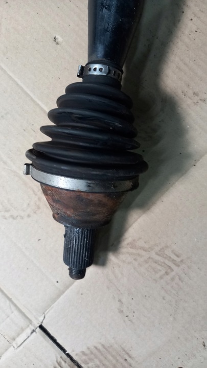 фото №4, Піввісь права vw polo 04r