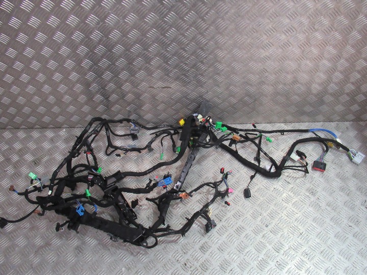 фото №8, Range rover sport l494 рестайлінг установка консолі