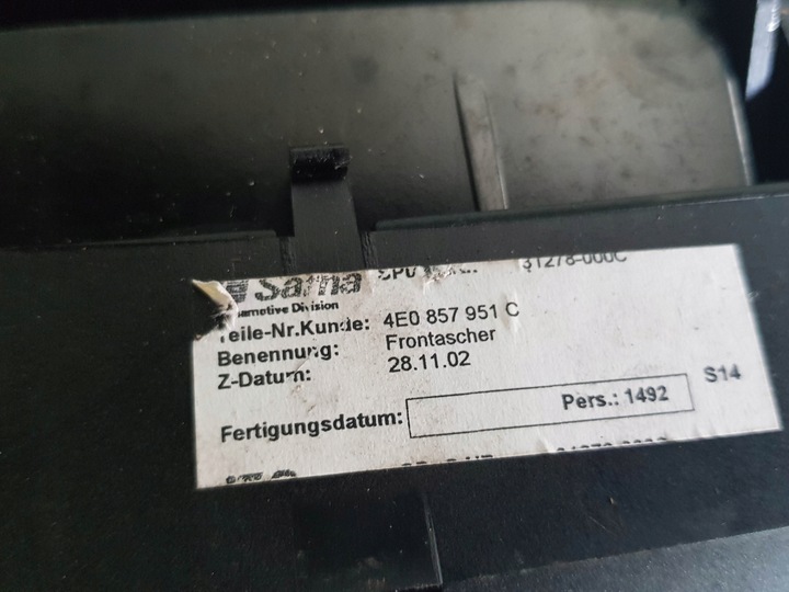 фото №11, Audi a8 d3 пепельница бардачок перед дерево ящичек 4e0857951c