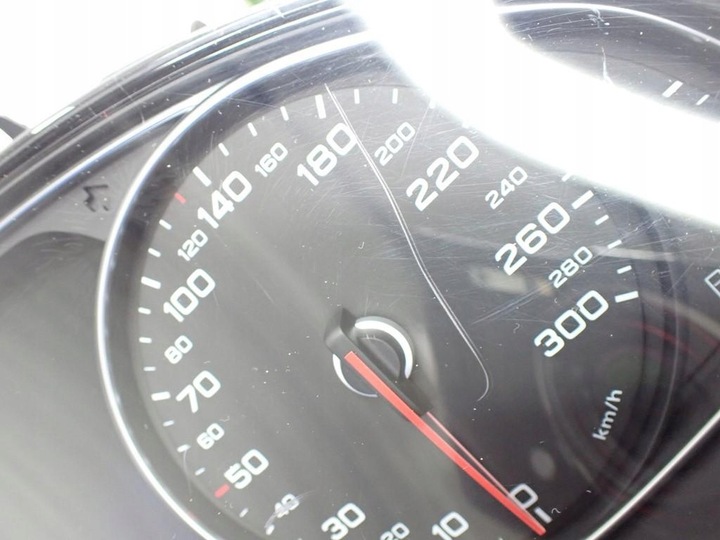 фото №10, Спидометр приборы европа 4k0920781c audi a6 c8 4k 2.0 tdi 19r