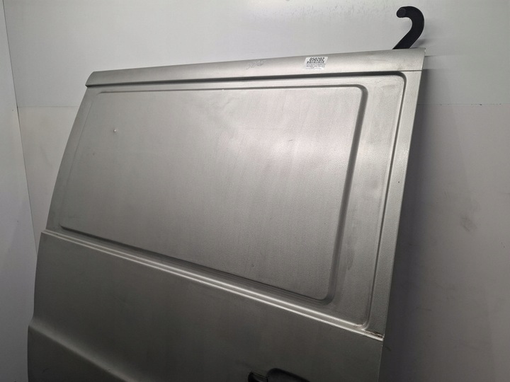 фото №8, Mercedes benz vito 110 d w638 дверь боковые сдвижные правые