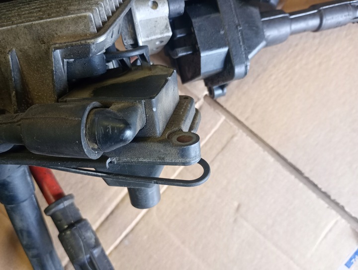 фото №8, Котушка запалювання vw passat audi a4 skoda superb 1.8b 058906105a