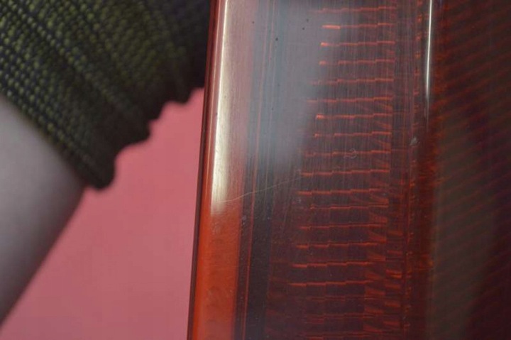 фото №14, Лампа правая зад задняя верхняя отражатель 157618 volvo xc90 1 i 02-06