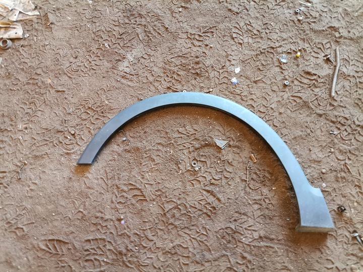 фото №1, Renault captur планка крыльев левая перед передняя