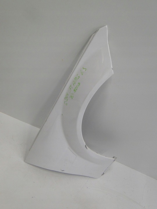 фото №7, Mercedes c клас w204 рестайлінг 63 amg крило праві