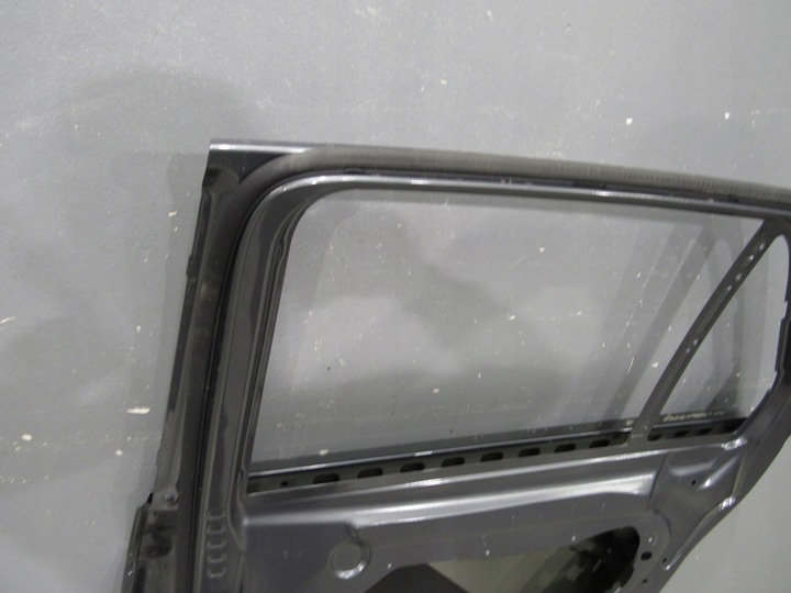 фото №11, Mercedes w253 x253 glc 2015-2024 дверь зад правые