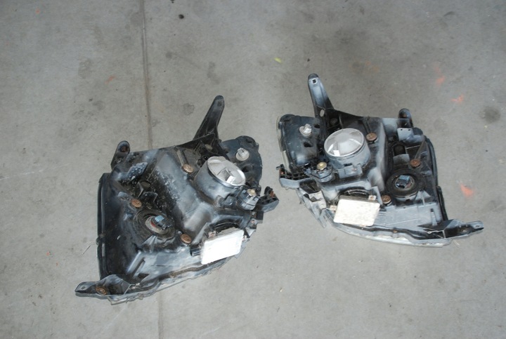 фото №11, Lampa/reflektor переднє лівий праві mitsubishi pajero iv ксенон uk