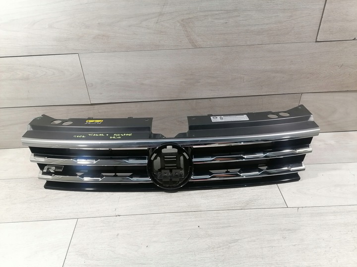 фото №1, Tiguan ii allspace r-line решітка радіатора решітка 5nn853653b