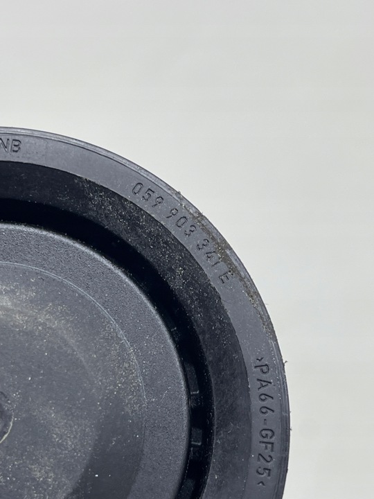 фото №11, Audi q7 4l 3.0 tdi лапи кріплення генератора + ролик