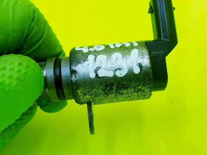 фото №7, Клапан керуючий головки s6 c7 s7 c7 a8 4.0 tfsi ctg 06e257s