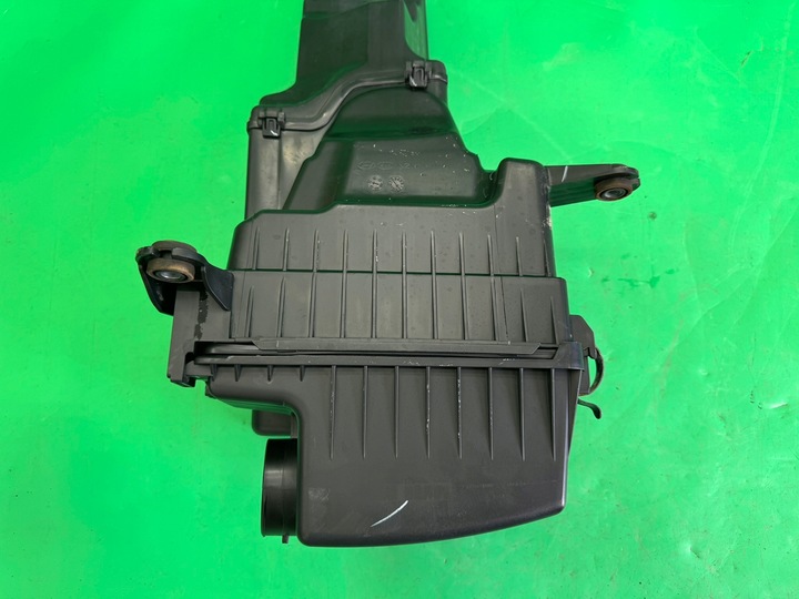 фото №10, Корпус фильтра воздуха 28112-1j000 hyundai i20 i 1.2b 16v 08-