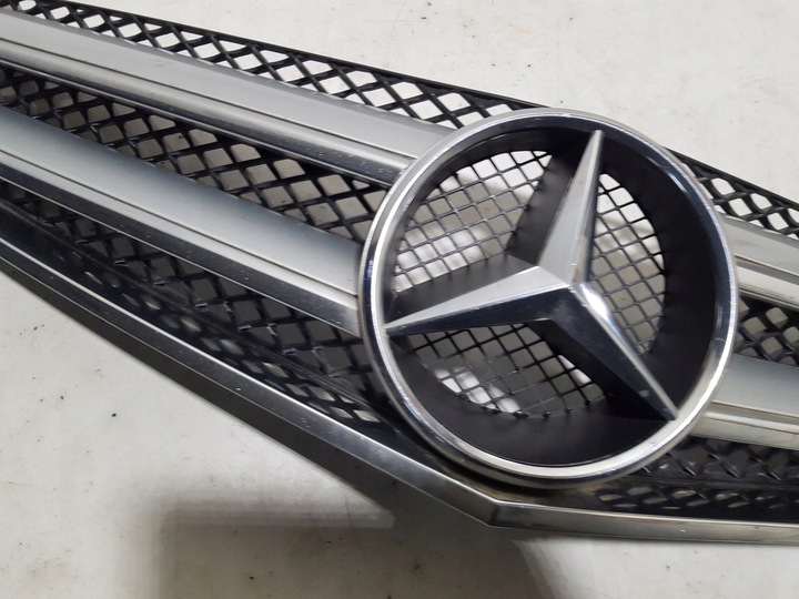 фото №3, Решітка решітка радіатора решітка радіатора mercedes e-klasa купе cabrio w207 c207